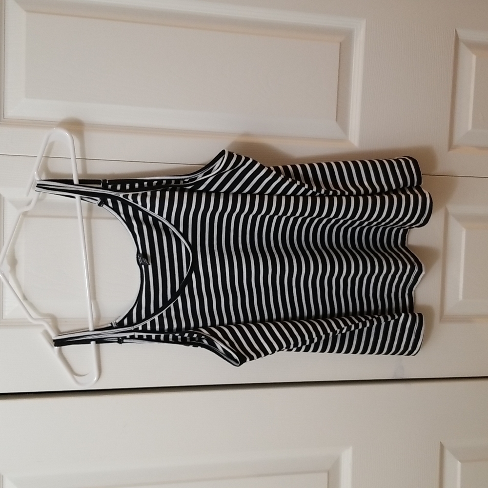 NWOT tank